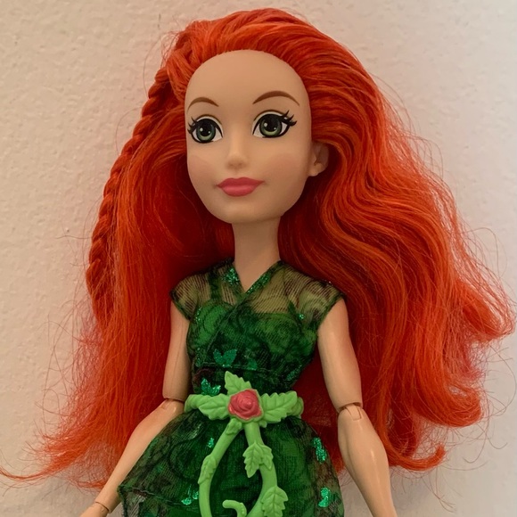 DC POISON IVY DOLL - Picture 1 of 6